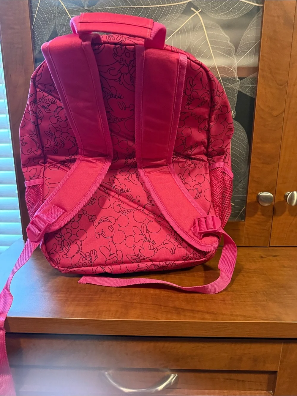 Pink Kids Backpack with Minnie Mouse design